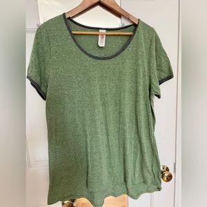 XL LuLaRoe Tee